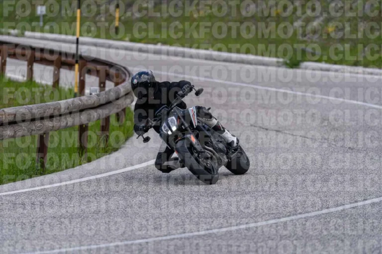 fotomotoclick-capannelle-18-05-2025-930-09-59