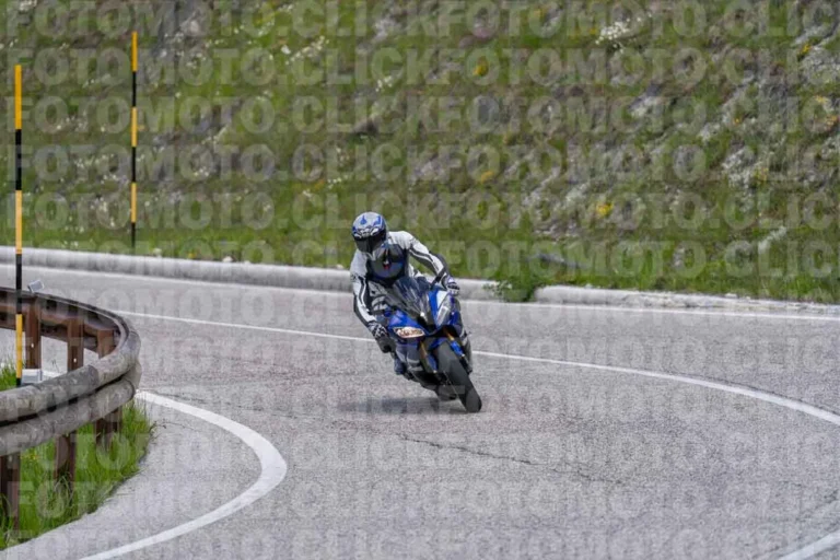 fotomotoclick-capannelle-18-05-2025-940-09-59