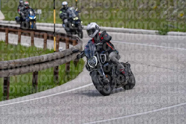 fotomotoclick-capannelle-18-05-2025-968-10-00