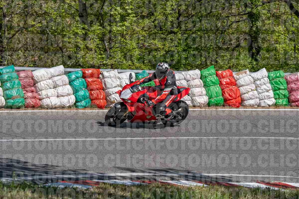 fotomotoclick-spino-26-04-2026-77-10-59