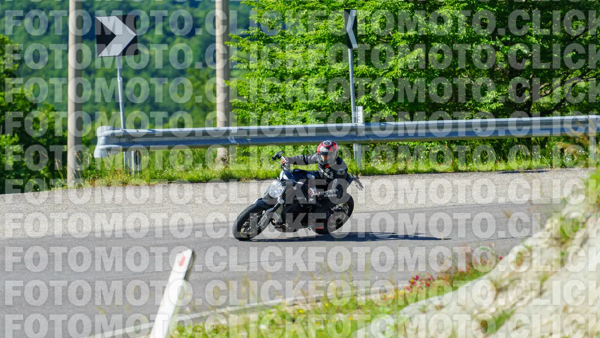 fotomotoclick-viamaggio-14-06-2026-1-09-28