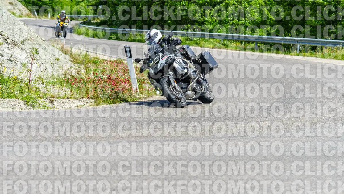fotomotoclick-viamaggio-14-06-2026-1005-11-46