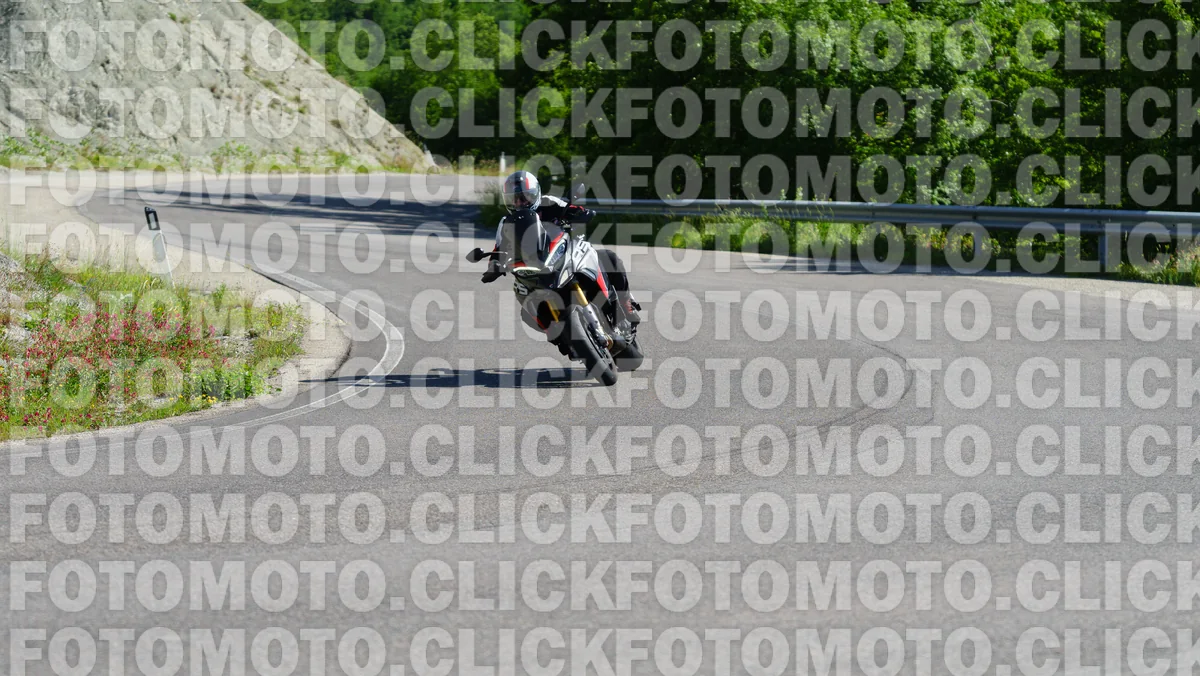 fotomotoclick-viamaggio-14-06-2026-104-09-42