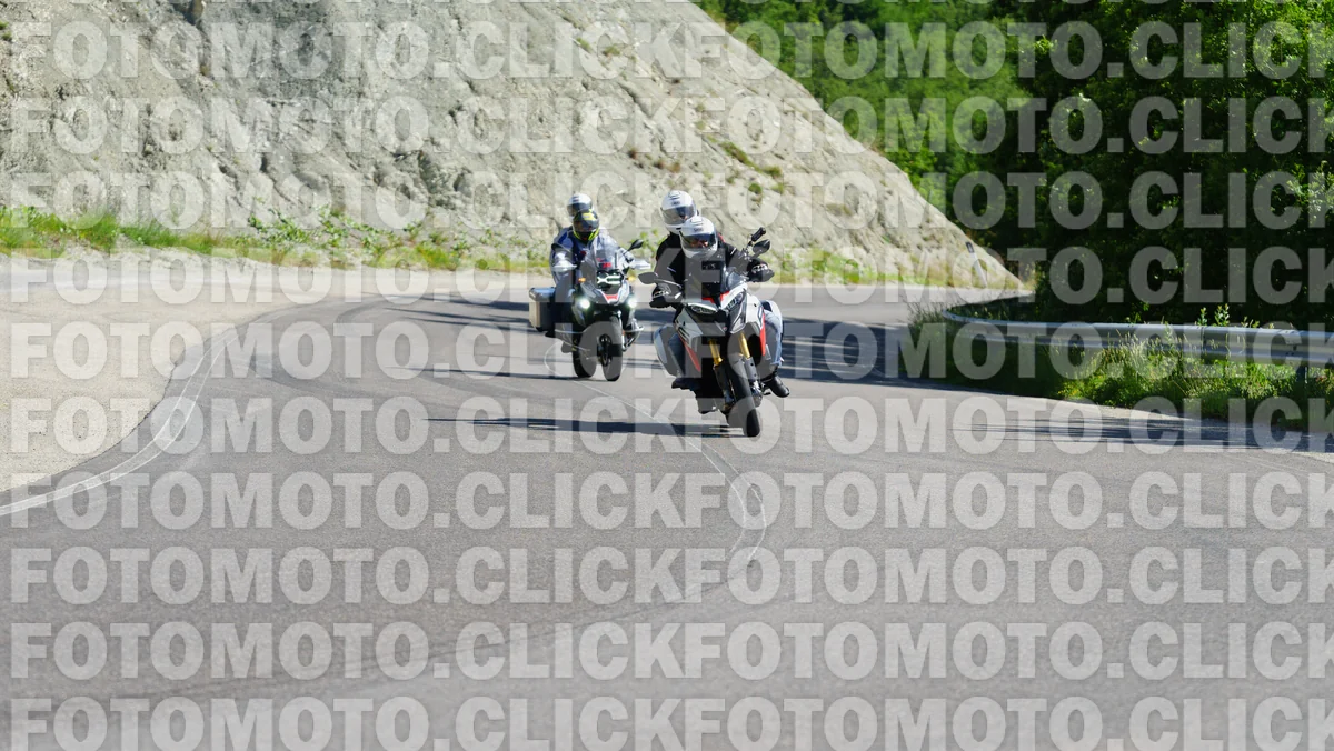 fotomotoclick-viamaggio-14-06-2026-120-09-45