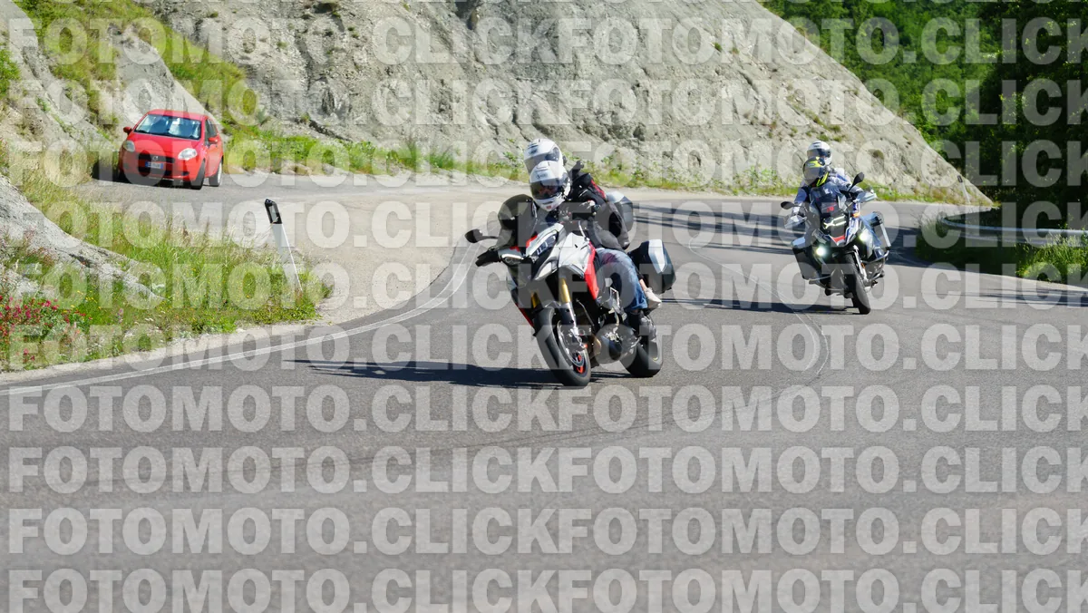 fotomotoclick-viamaggio-14-06-2026-121-09-45