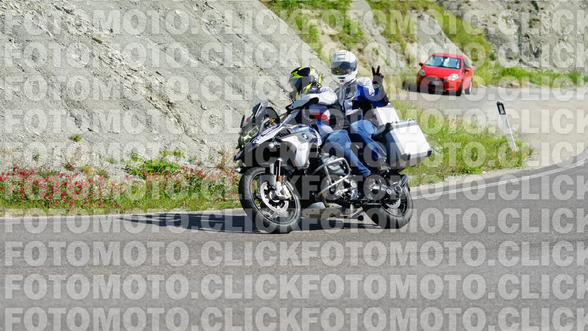 fotomotoclick-viamaggio-14-06-2026-123-09-45