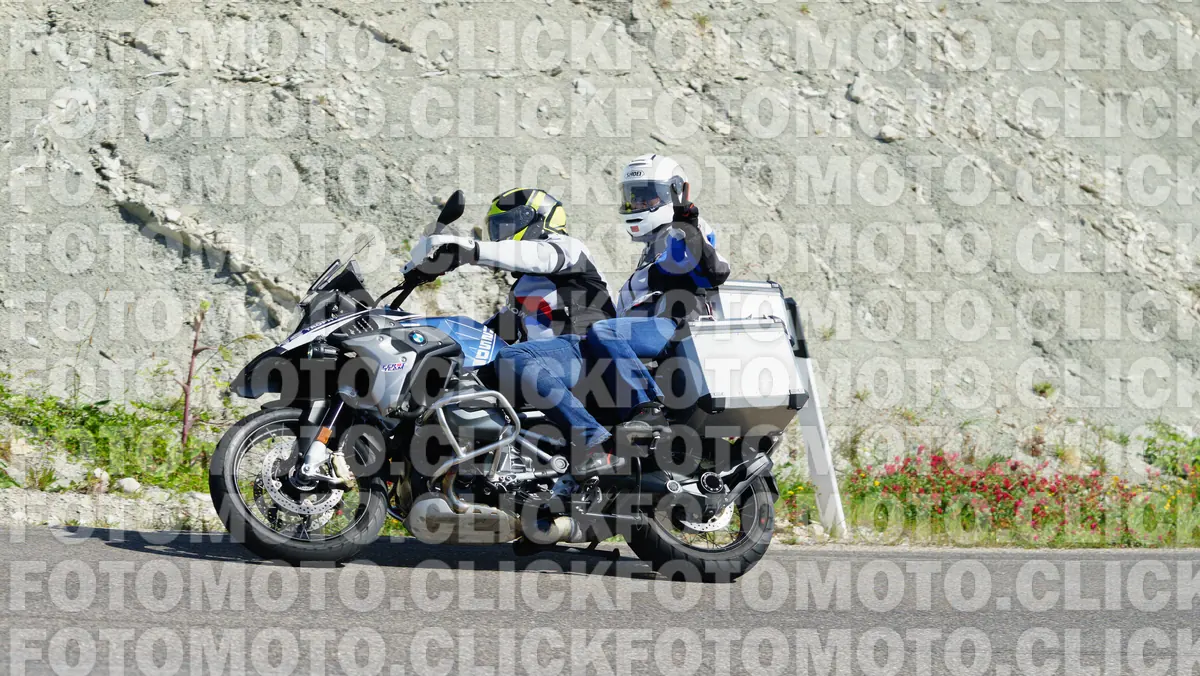 fotomotoclick-viamaggio-14-06-2026-124-09-45