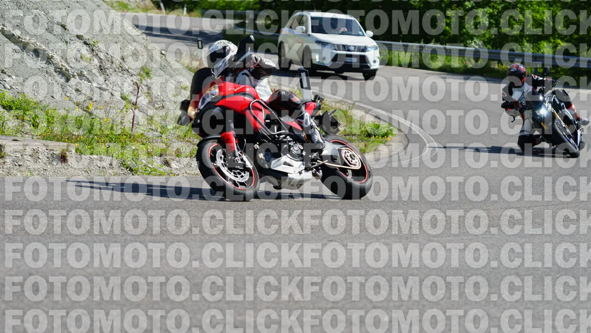 fotomotoclick-viamaggio-14-06-2026-133-09-48