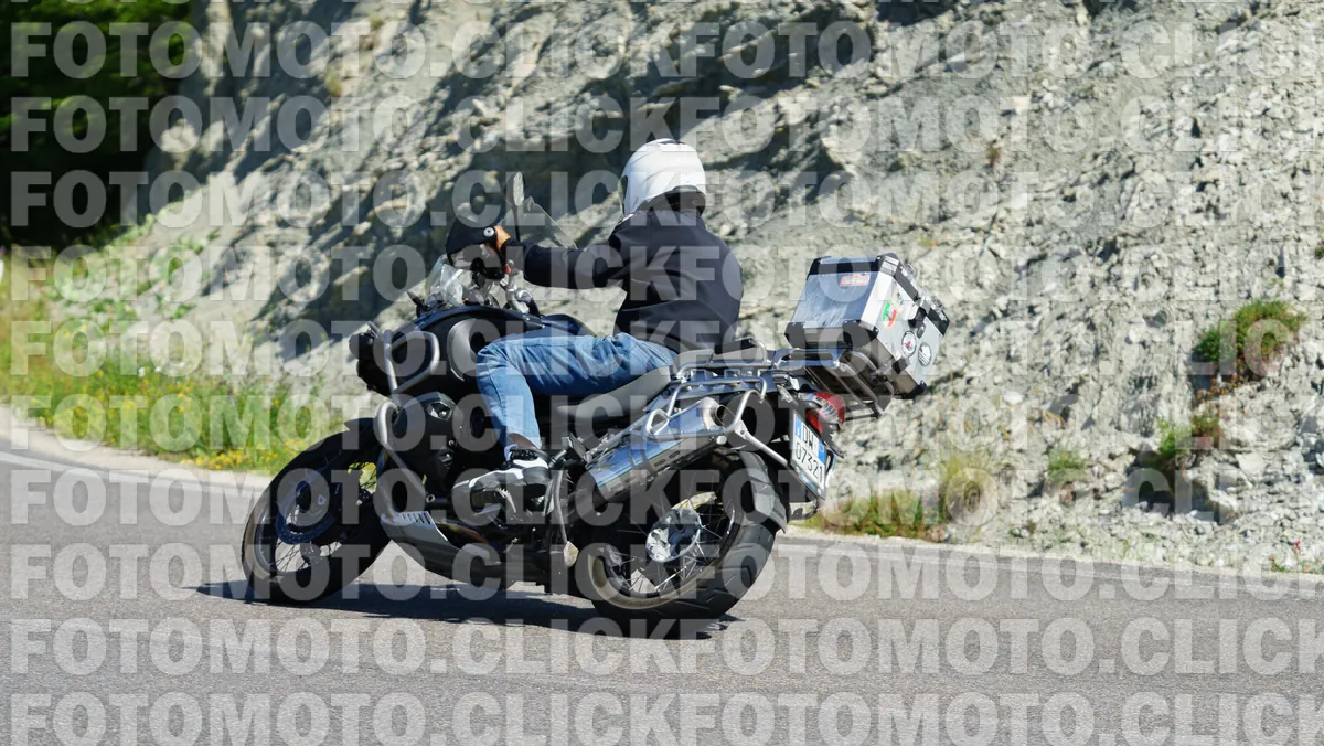 fotomotoclick-viamaggio-14-06-2026-155-09-48