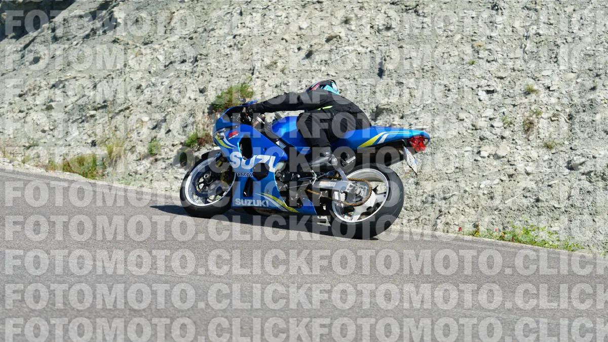 fotomotoclick-viamaggio-14-06-2026-175-09-51