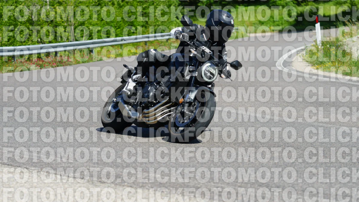 fotomotoclick-viamaggio-14-06-2026-179-09-52