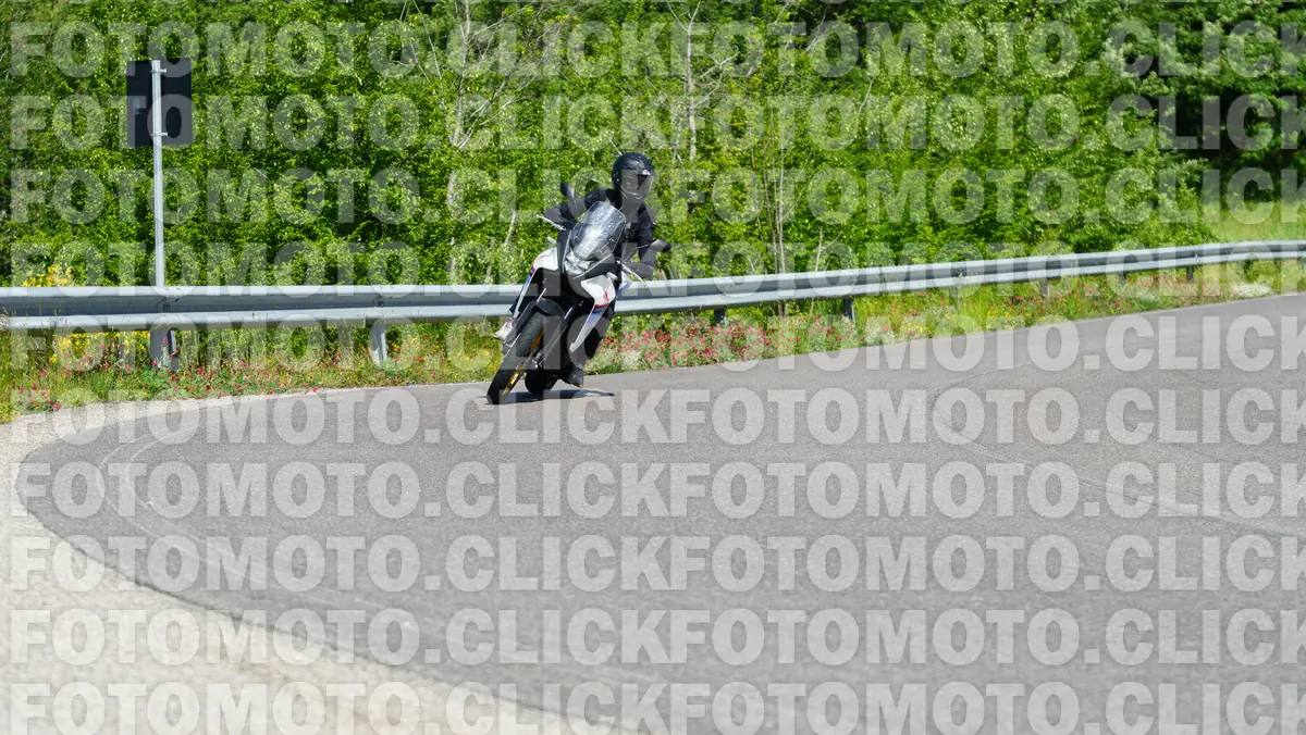 fotomotoclick-viamaggio-14-06-2026-181-09-52