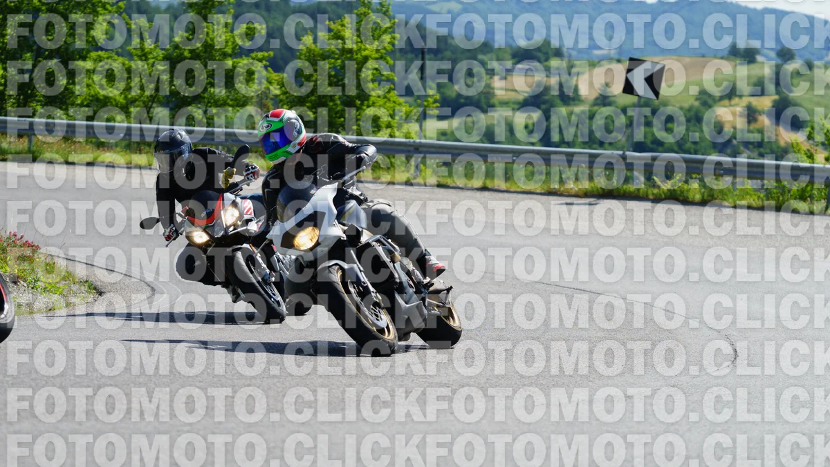 fotomotoclick-viamaggio-14-06-2026-196-09-54