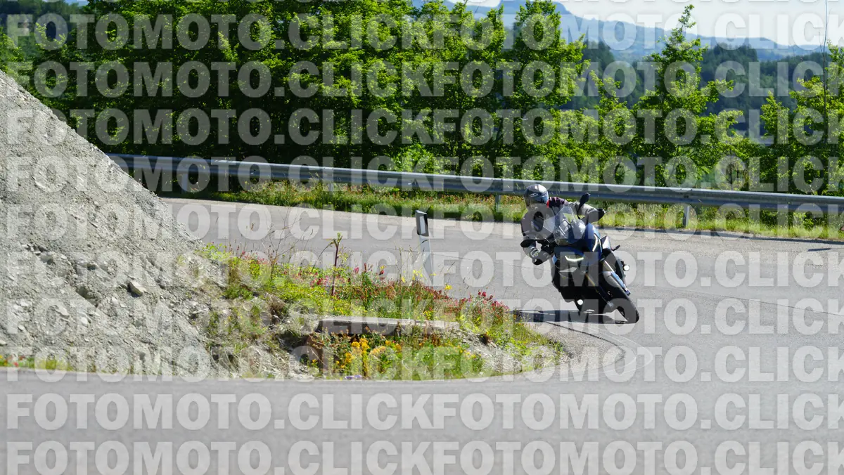 fotomotoclick-viamaggio-14-06-2026-197-09-54