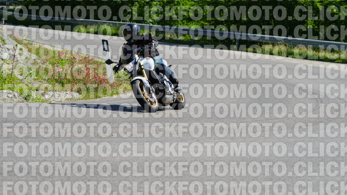 fotomotoclick-viamaggio-14-06-2026-209-09-54