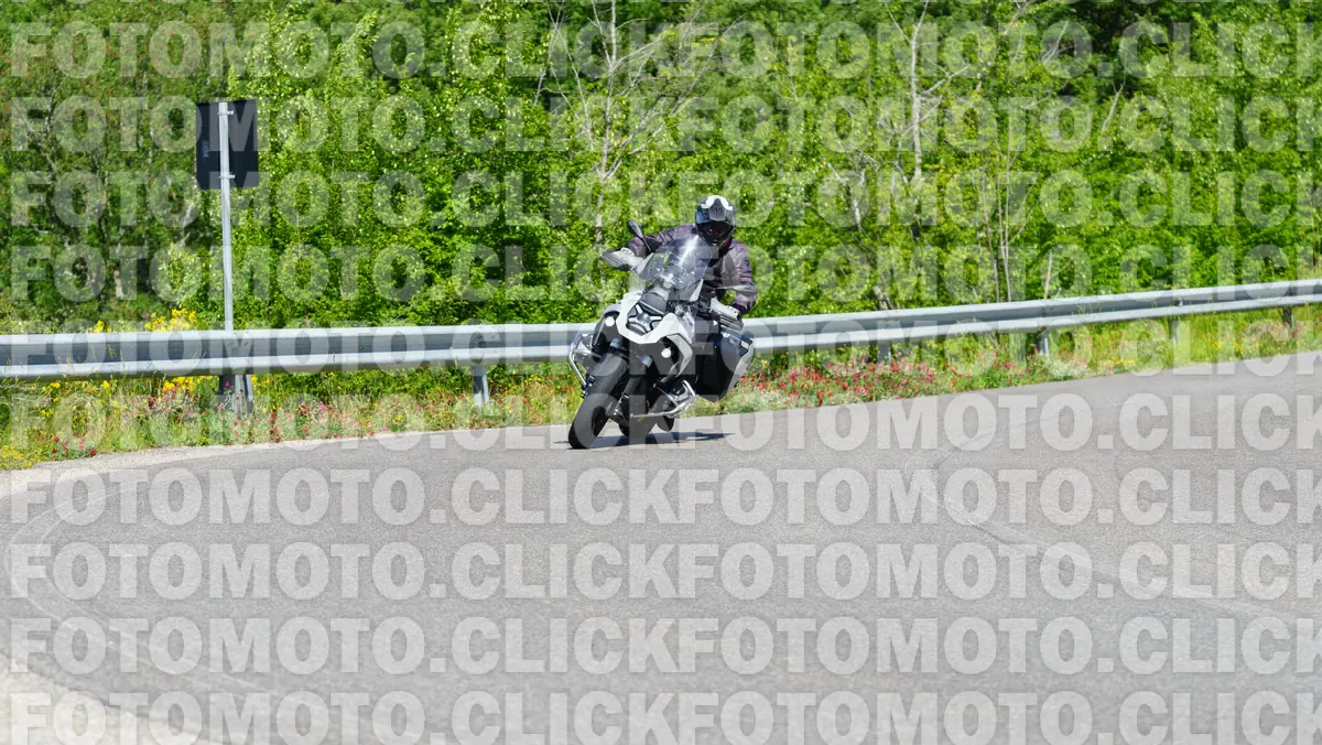 fotomotoclick-viamaggio-14-06-2026-239-09-59
