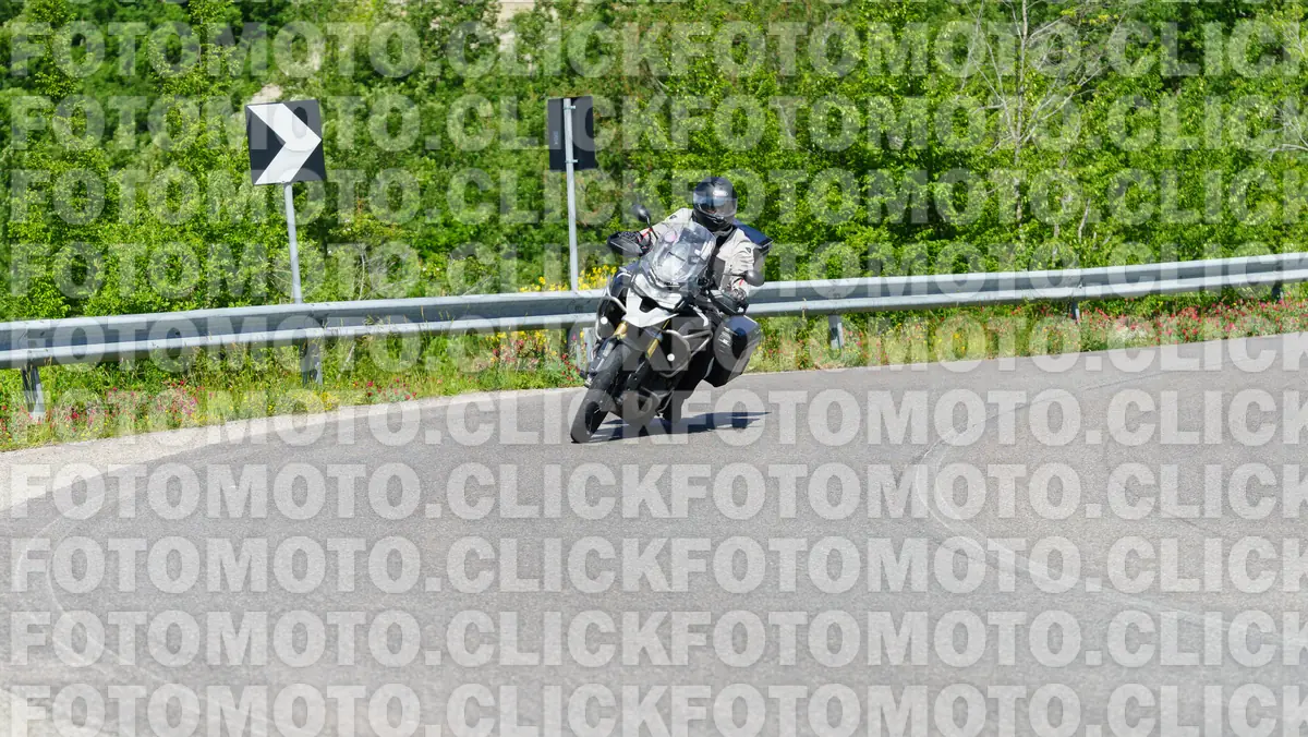 fotomotoclick-viamaggio-14-06-2026-244-10-02