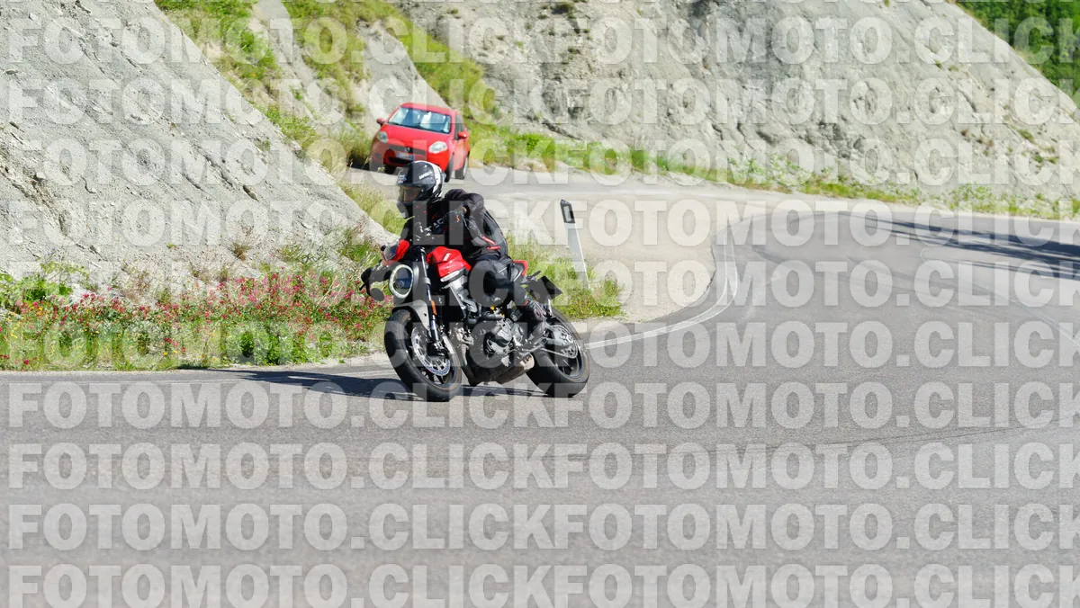 fotomotoclick-viamaggio-14-06-2026-250-10-03