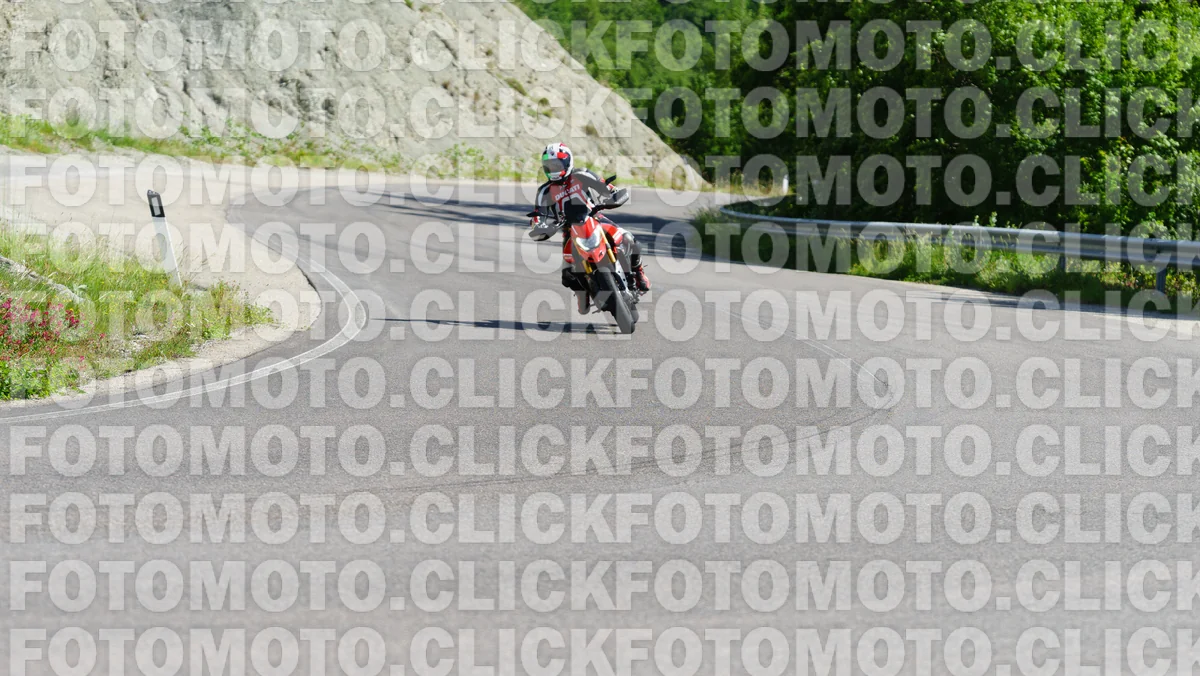 fotomotoclick-viamaggio-14-06-2026-281-10-04