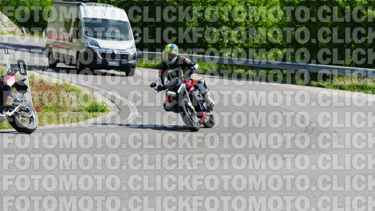 fotomotoclick-viamaggio-14-06-2026-297-10-07
