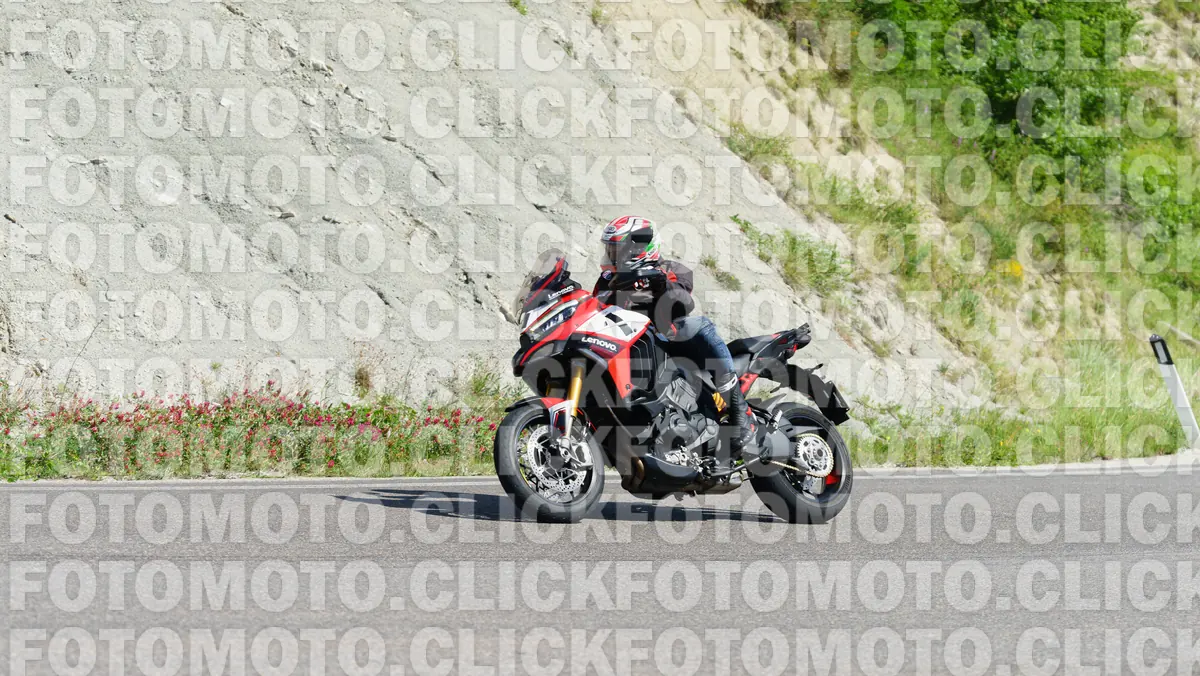 fotomotoclick-viamaggio-14-06-2026-332-10-11