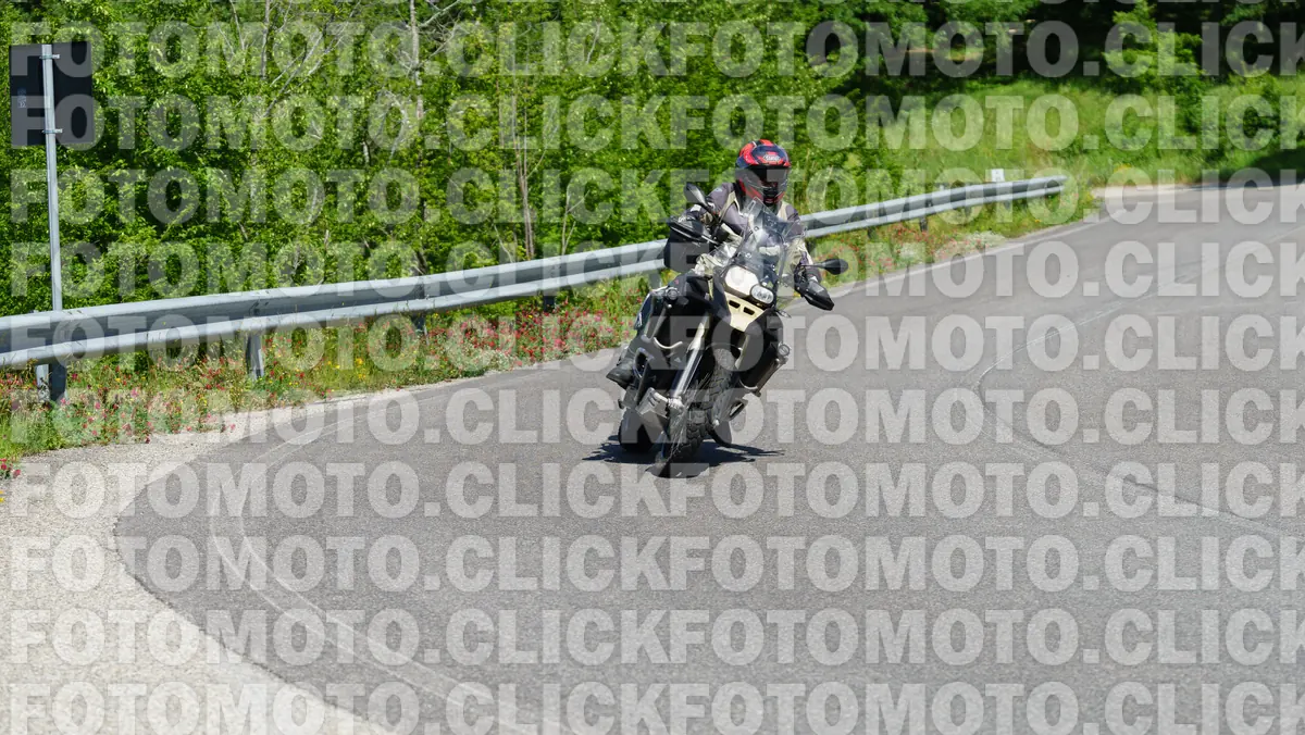 fotomotoclick-viamaggio-14-06-2026-345-10-12
