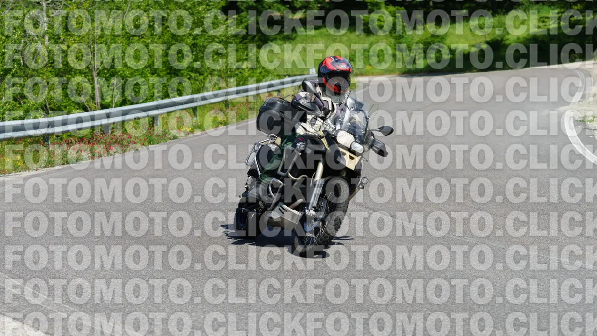 fotomotoclick-viamaggio-14-06-2026-346-10-12