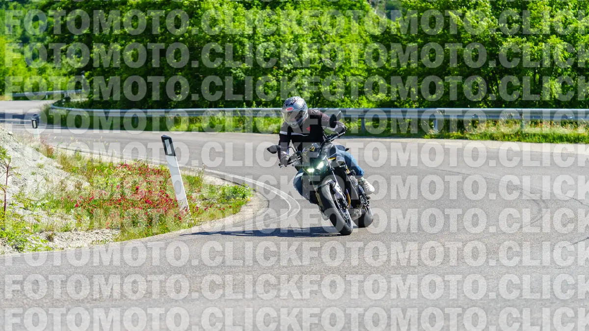 fotomotoclick-viamaggio-14-06-2026-372-10-15