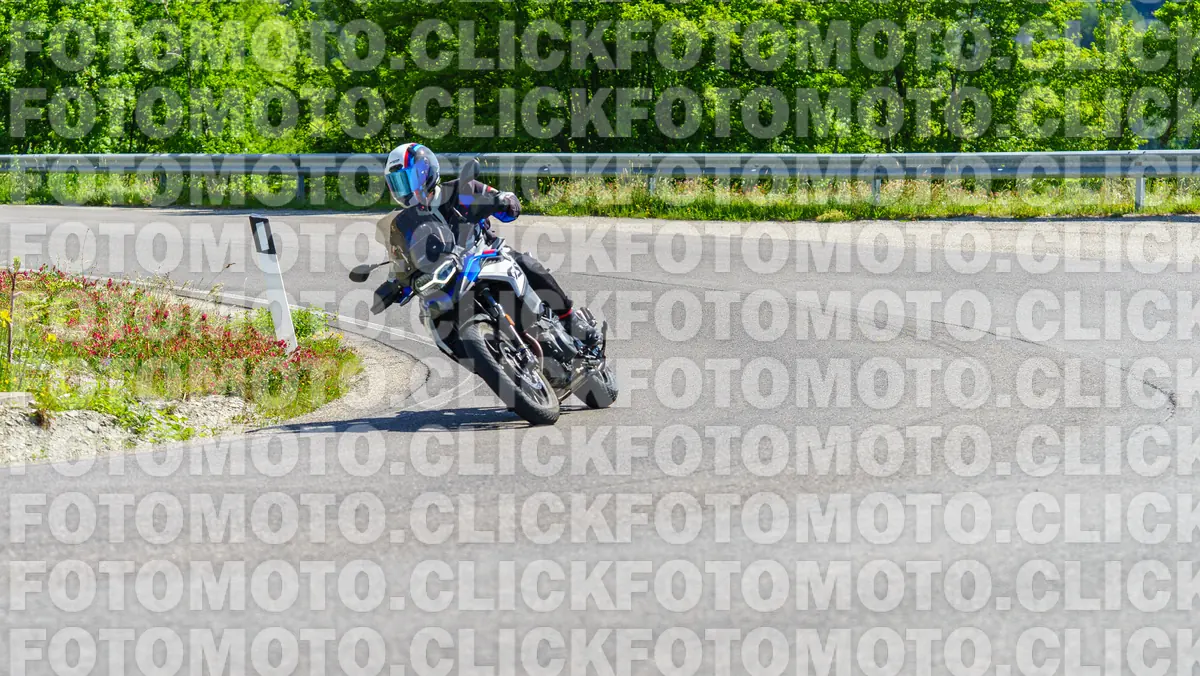 fotomotoclick-viamaggio-14-06-2026-377-10-15