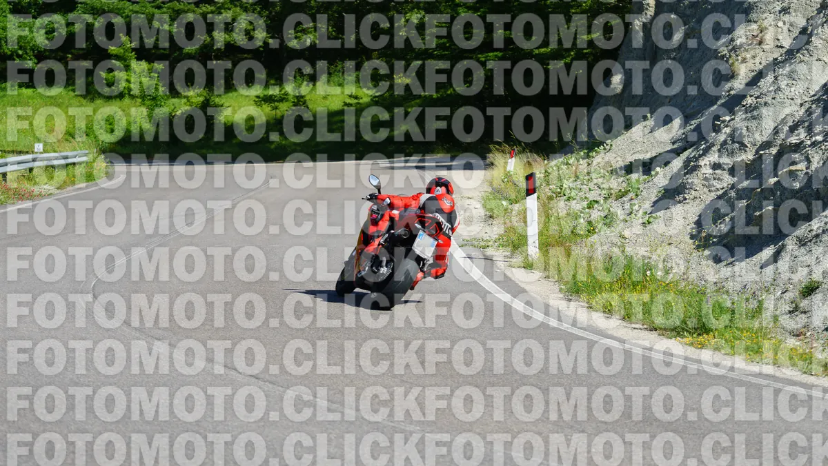 fotomotoclick-viamaggio-14-06-2026-40-09-35