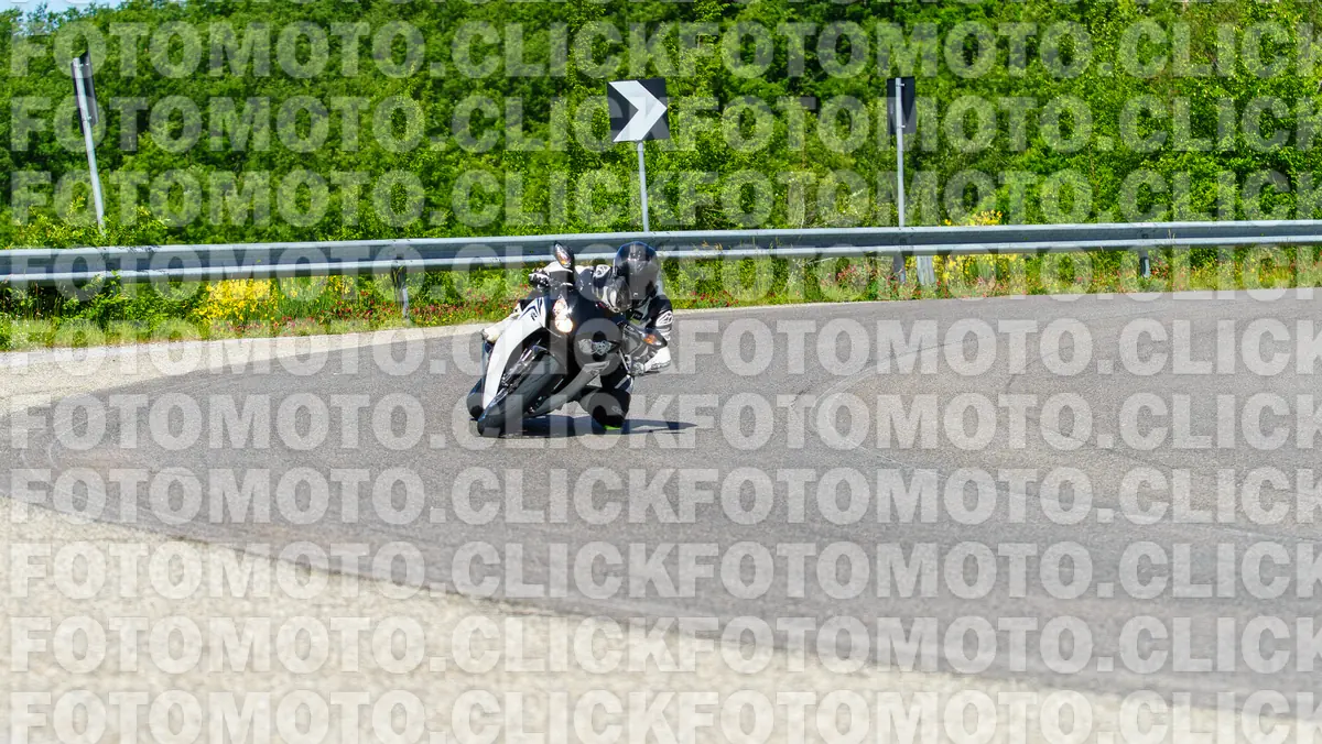 fotomotoclick-viamaggio-14-06-2026-402-10-18