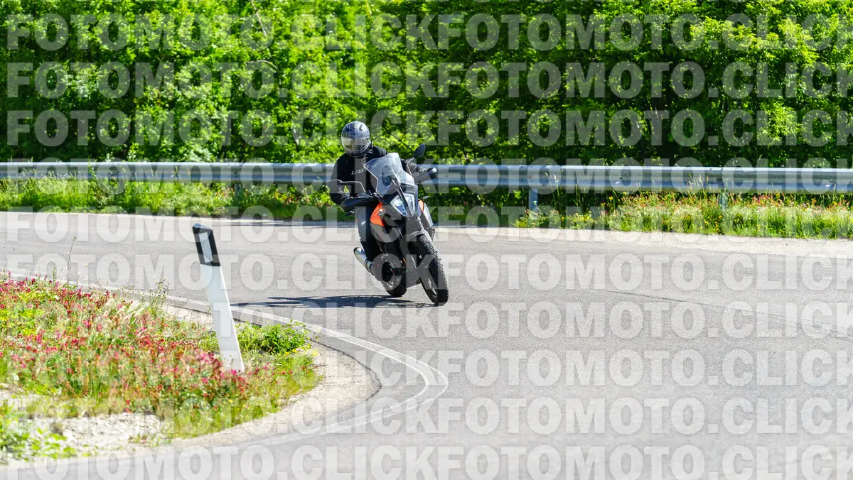 fotomotoclick-viamaggio-14-06-2026-409-10-19