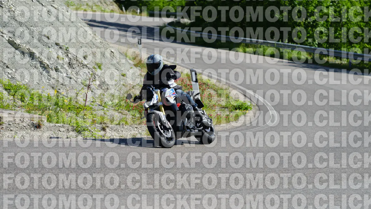 fotomotoclick-viamaggio-14-06-2026-42-09-35
