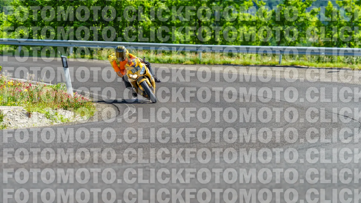 fotomotoclick-viamaggio-14-06-2026-423-10-25