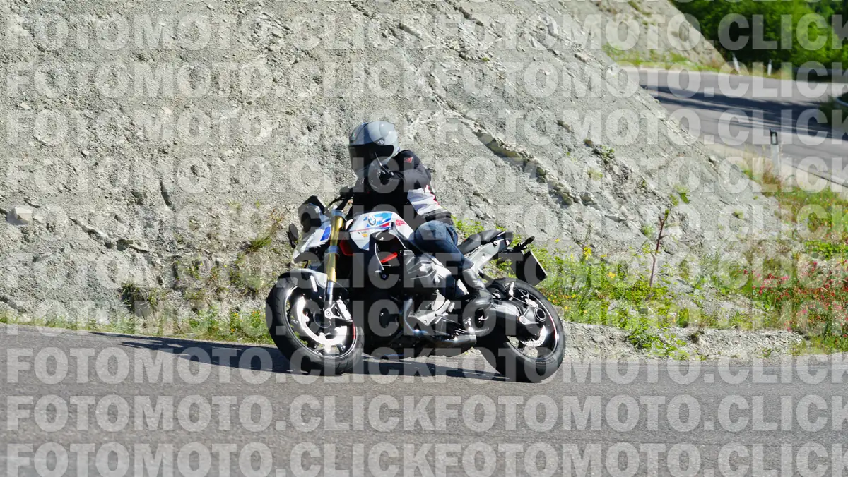 fotomotoclick-viamaggio-14-06-2026-43-09-35