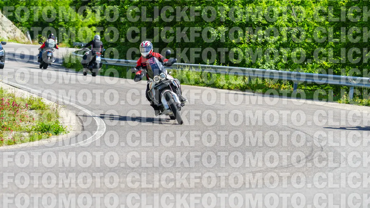 fotomotoclick-viamaggio-14-06-2026-438-10-27