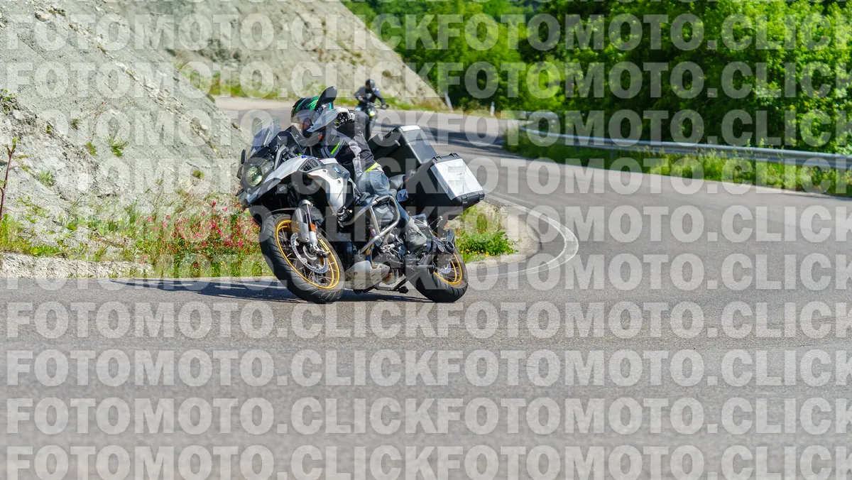 fotomotoclick-viamaggio-14-06-2026-445-10-27