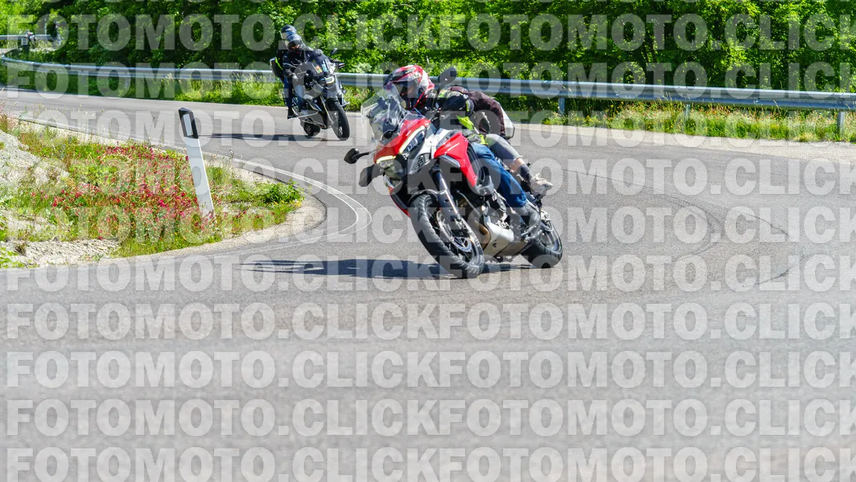 fotomotoclick-viamaggio-14-06-2026-466-10-29
