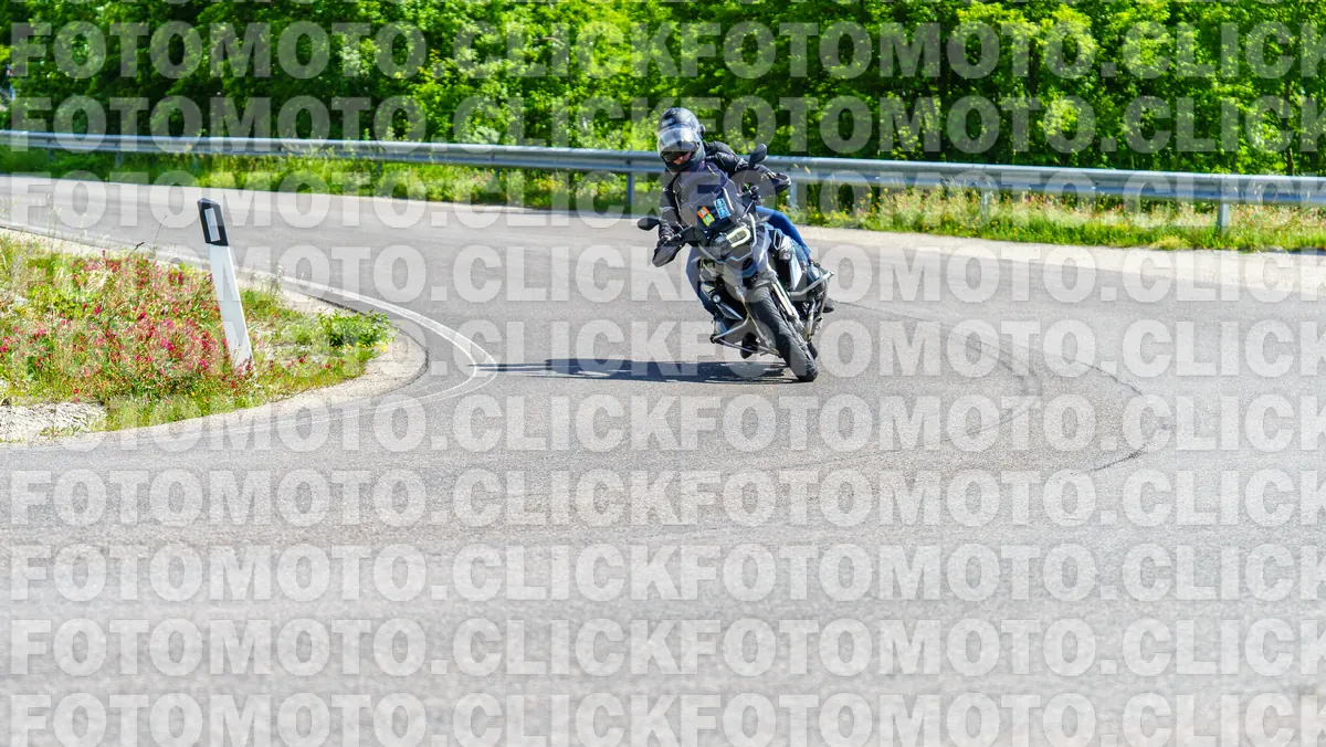 fotomotoclick-viamaggio-14-06-2026-468-10-29