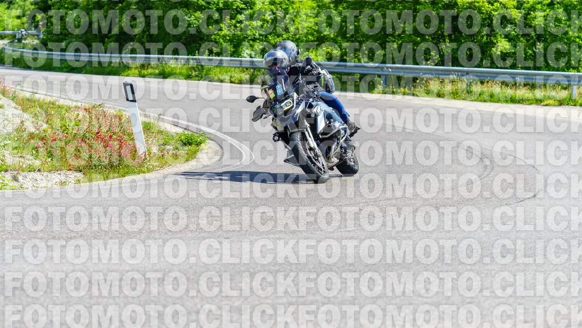 fotomotoclick-viamaggio-14-06-2026-469-10-29