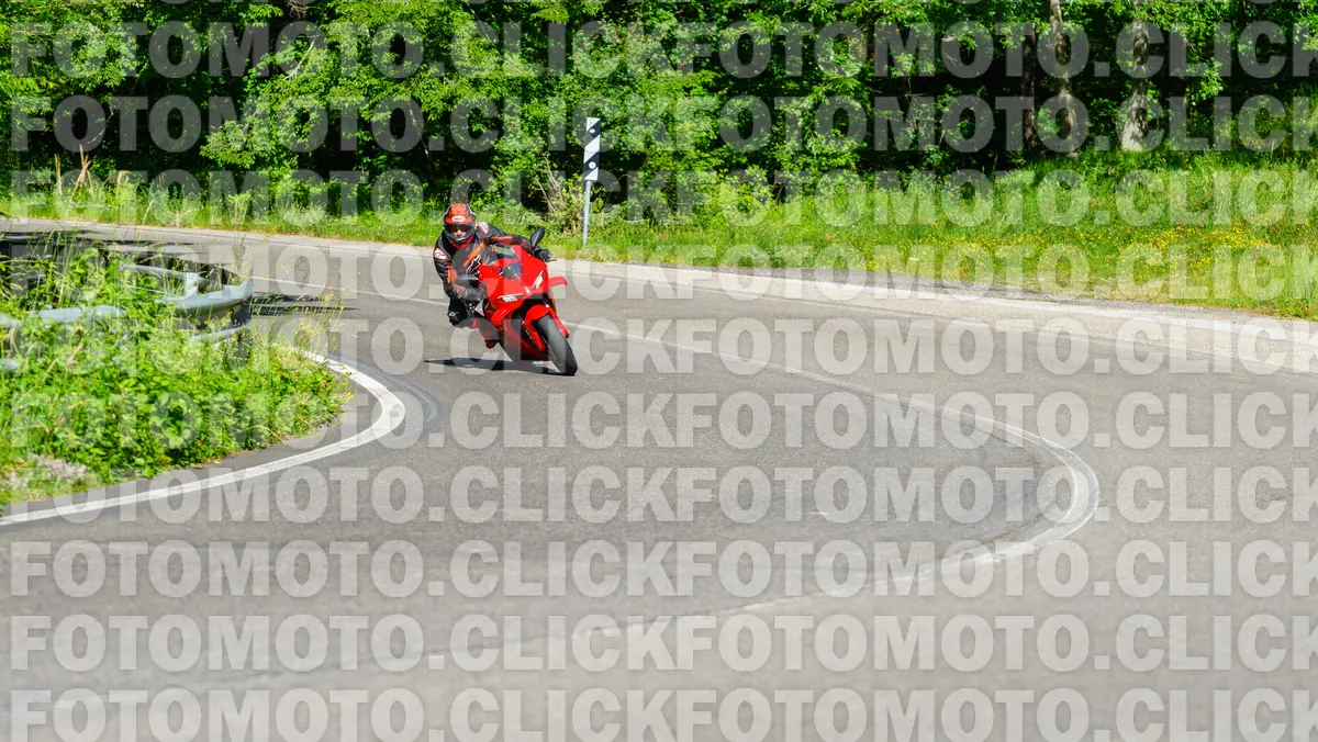 fotomotoclick-viamaggio-14-06-2026-5-09-31