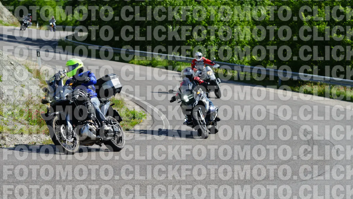 fotomotoclick-viamaggio-14-06-2026-50-09-36
