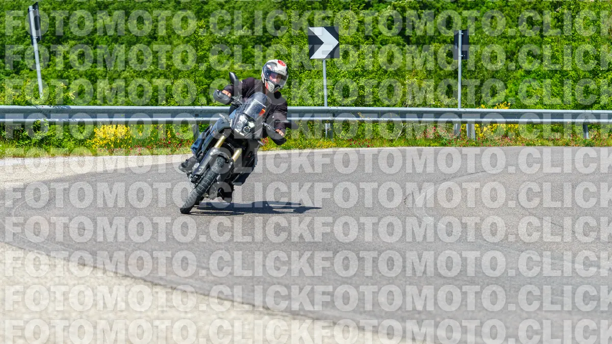 fotomotoclick-viamaggio-14-06-2026-578-10-44
