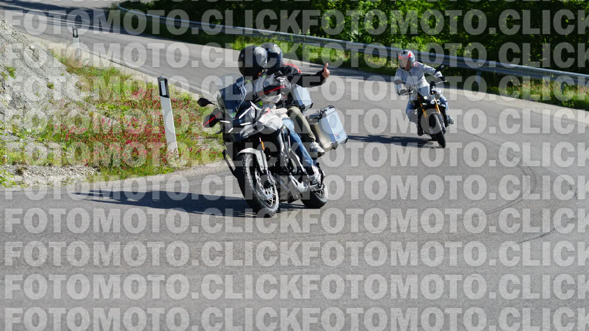 fotomotoclick-viamaggio-14-06-2026-58-09-36