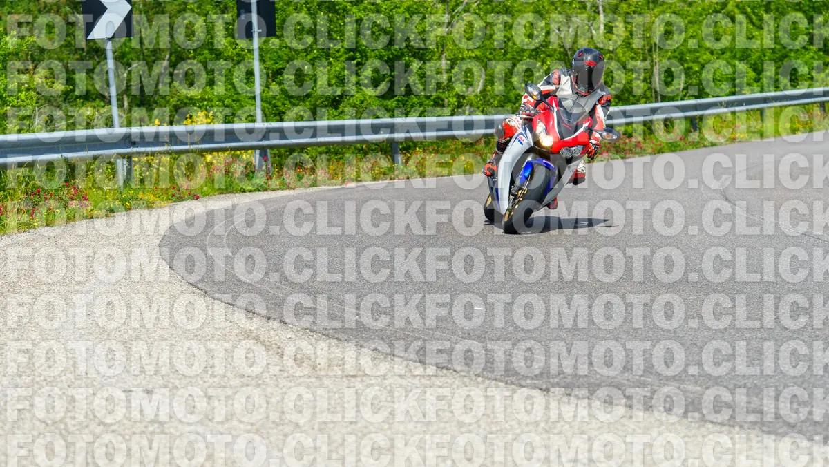 fotomotoclick-viamaggio-14-06-2026-648-10-55