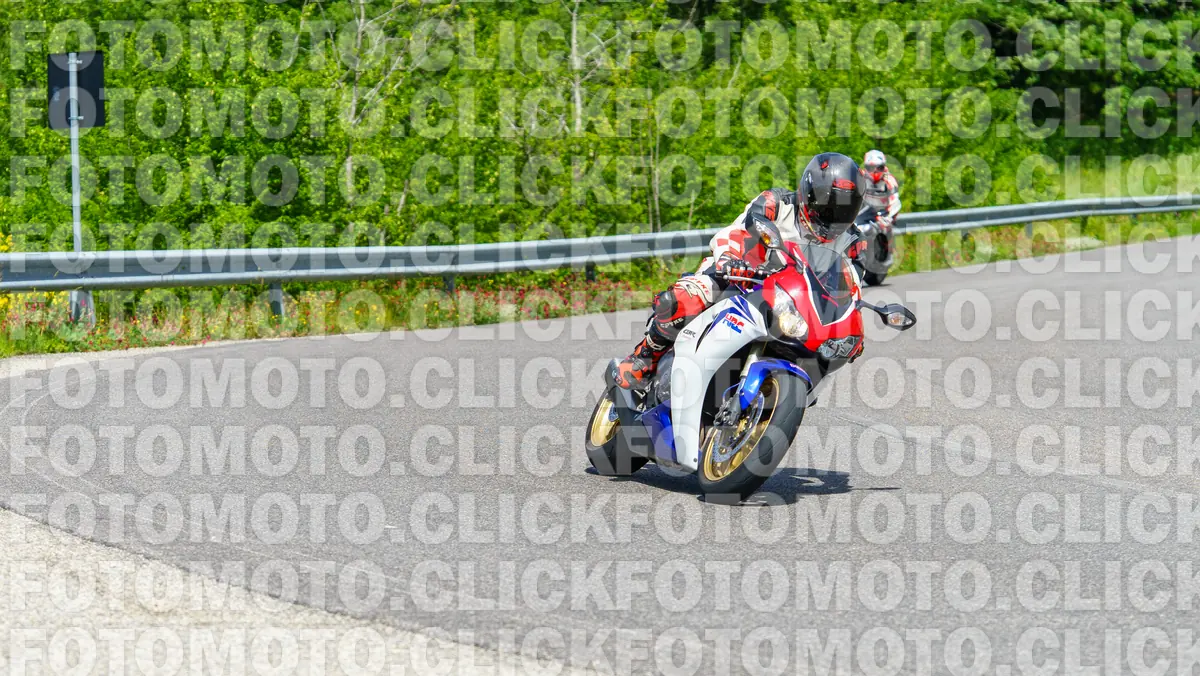 fotomotoclick-viamaggio-14-06-2026-649-10-55