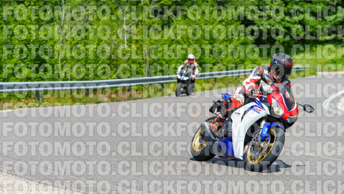 fotomotoclick-viamaggio-14-06-2026-650-10-55