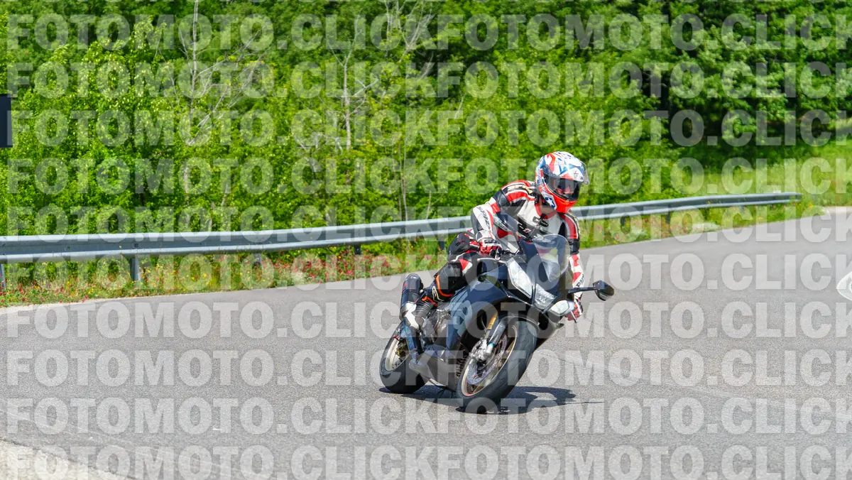 fotomotoclick-viamaggio-14-06-2026-652-10-55