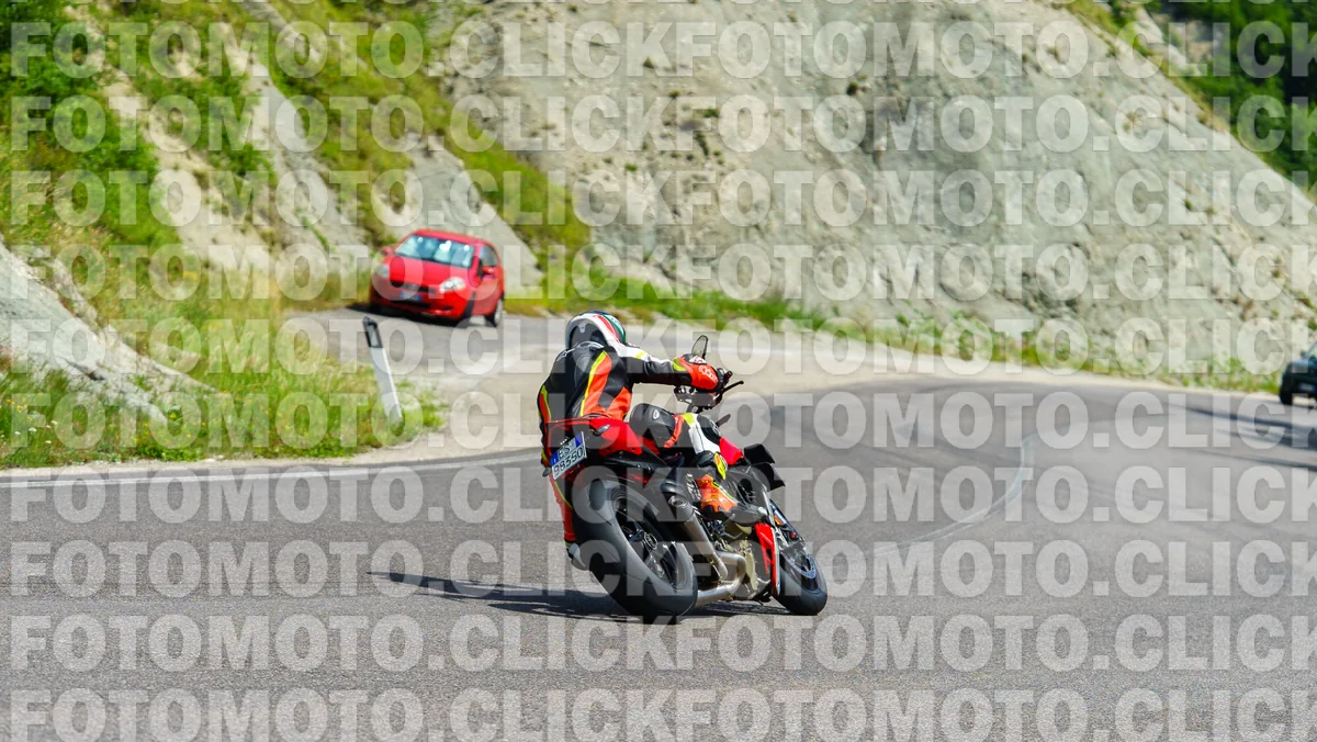 fotomotoclick-viamaggio-14-06-2026-660-10-56