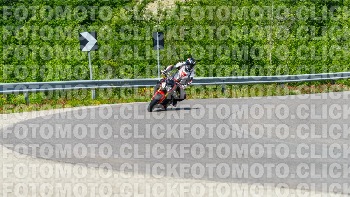 fotomotoclick-viamaggio-14-06-2026-662-10-56